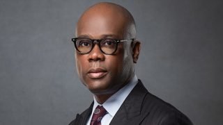 مقتل رئيس أكبر بنك في نيجيريا بتحطم مروحية في الولايات المتحدة