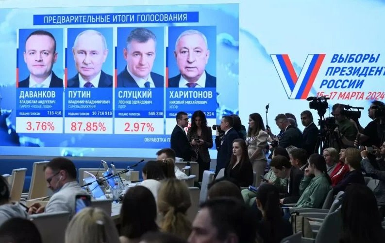 فلاديمير بوتين رئيسا لروسيا لولاية خامسة