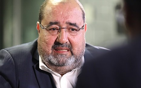 إدريس لشكر يجري عملية جراحية