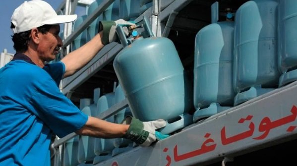 الحكومة تعلق على قرار الزيادة في “البوطا”