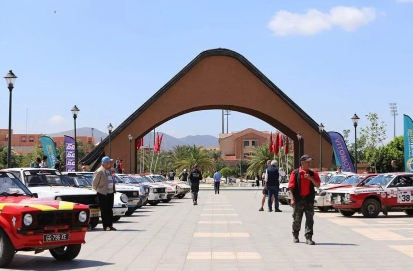 لحاق المغرب التاريخي للسيارات الكلاسيكية ينطلق في نسخته الثانية بخنيفرة