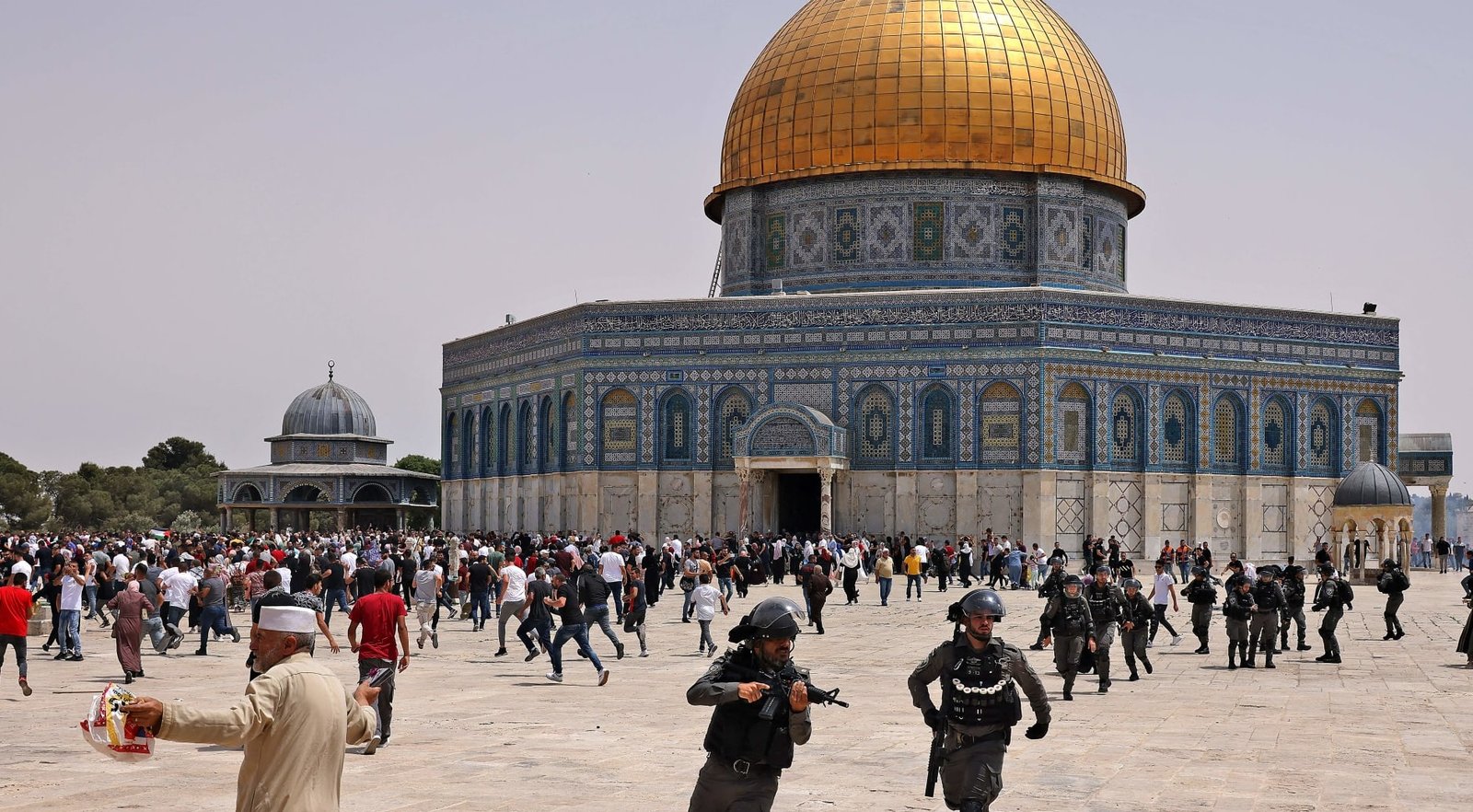 المغرب يدين الاقتحامات الإسرائيلية للمسجد الأقصى