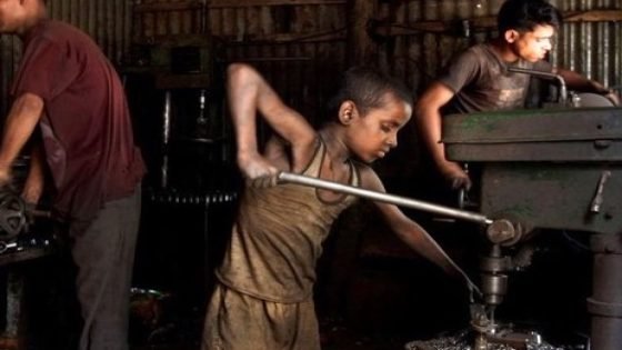 69 ألف طفل يزاولون أعمالاً شاقة وخطيرة