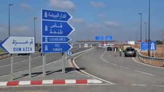 وزارة التجهيز توصي بتوخي الحيطة والحذر