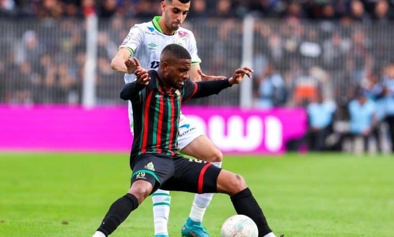 موعد نهائي كأس العرش بين الرجاء والجيش الملكي