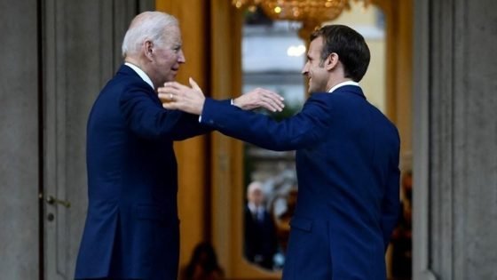 ماكرون يستضيف بايدن في زيارة دولة للرئيس الأمريكي إلى فرنسا