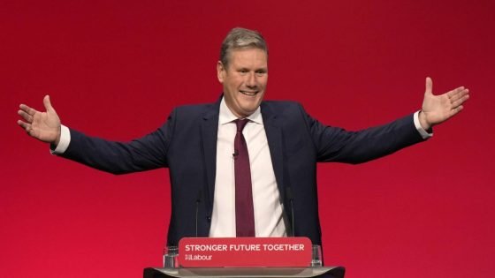 الانتخابات التشريعية البريطانية.. حزب العمال الفائز يعد ب”عهد التجديد الوطني