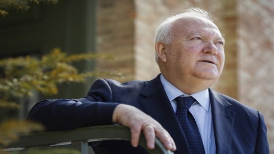 موراتينوس.. المغرب أصبح تحت قيادة الملك نموذجا للتعايش والتنوع