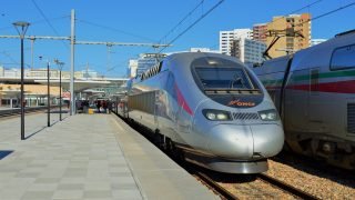 اختيار شركتين لتجهيز مسار الخط فائق السرعة بين القنيطرة ومراكش