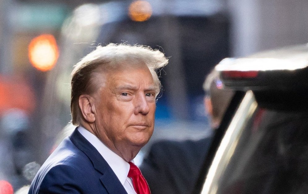 ترامب: الولايات المتحدة تتجه إلى الجحيم.. تنهار