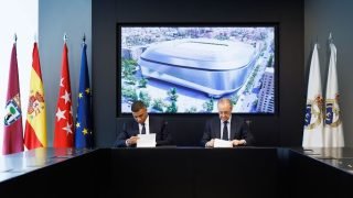 مبابي يوقع عقود انضمامه لريال مدريد