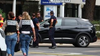 مقيم جزائري وراء الهجوم على كنيس يهودي في فرنسا  