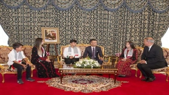 صاحب السمو الملكي ولي العهد الأمير مولاي الحسن يستقبل الأطفال المقدسيين المشاركين في الدورة الـ15 للمخيم الصيفي لوكالة بيت مال القدس الشريف