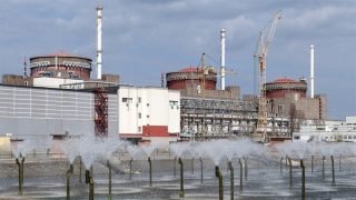 بعد قصف أوكراني..إخماد الحريق في برج تبريد بمحطة زابوروجيه الكهروذرية