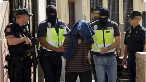 إسبانيا: السلطات الإسبانية توقف مهاجر مغربي من داخل كنيسة