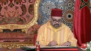 الملك محمد السادس يهنئ رئيسة جمهورية الهند بمناسبة العيد الوطني لبلادها