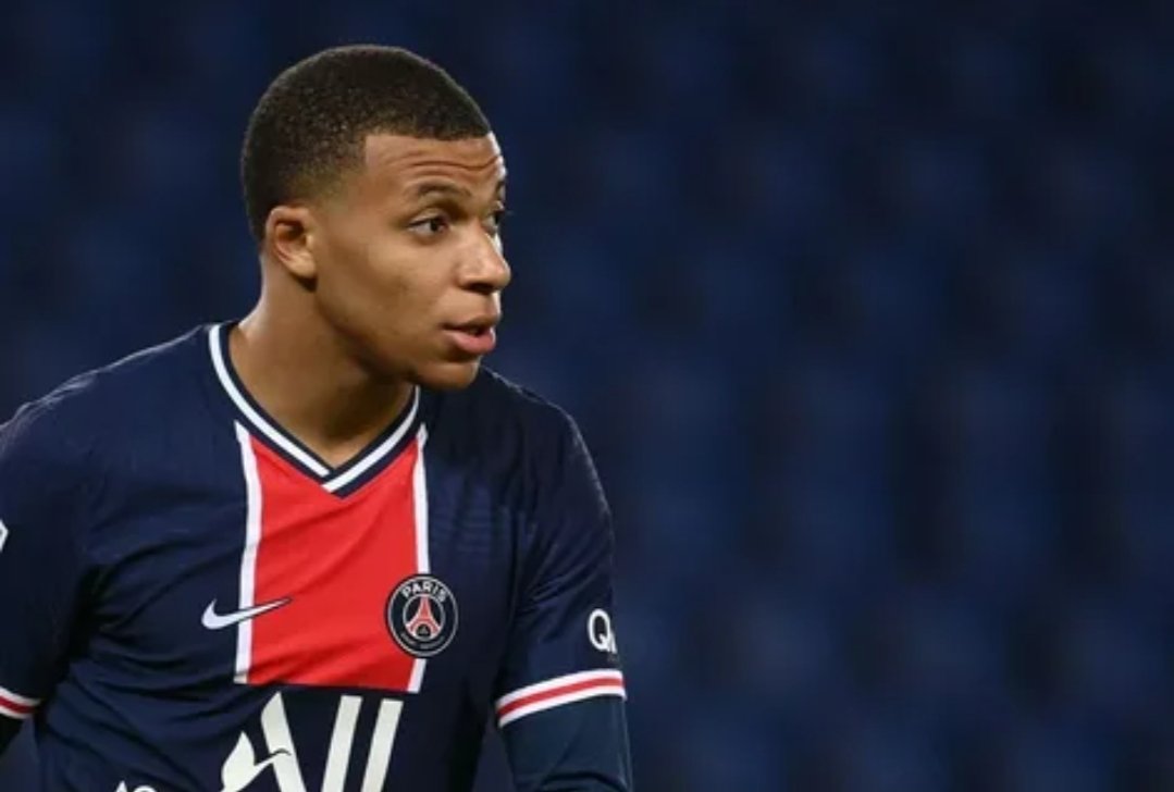 مبابي يطالب باريس سان جيرمان بـ55 مليون يورو في صراع قانوني جديد