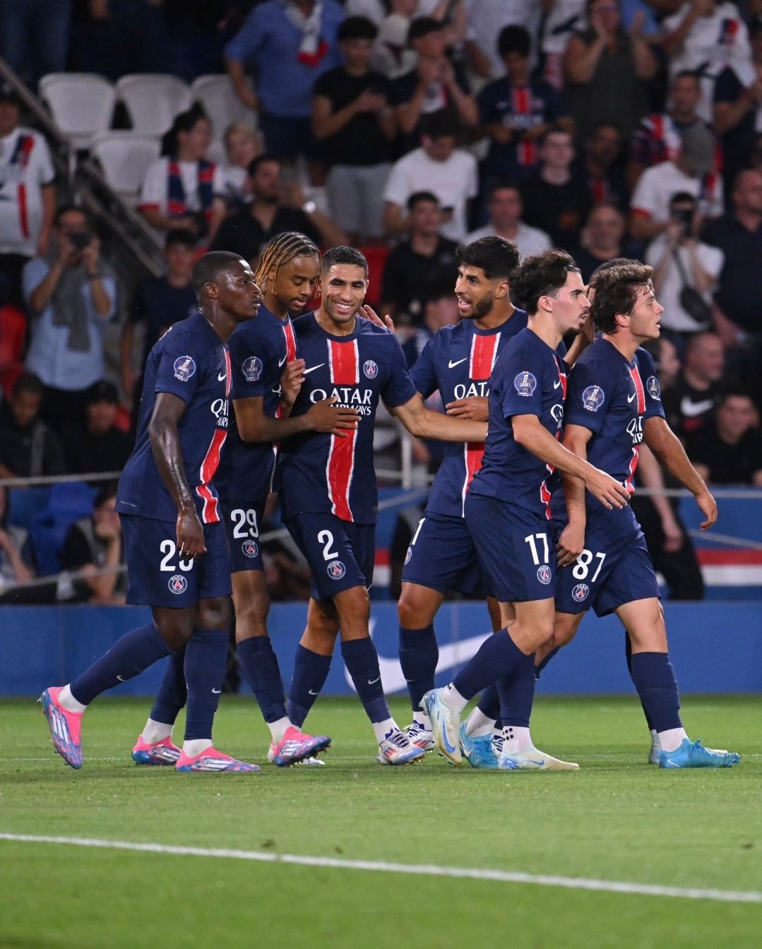 باريس سان جيرمان يحقق انتصارًا مدويًا بقيادة حكيمي وتألق باركولا في مواجهة مونبلييه