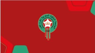 بلاغ صحفي: لقاء تواصلي مع الأندية الاحترافية حول مستجدات قوانين كرة القدم