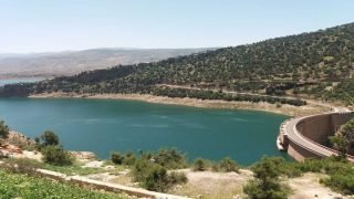 المغرب يتوفر على سياسة مائية متينة بفضل المنظور “الإستراتيجي الإرادي” لجلالة الملك (أكاديمي إيفواري)