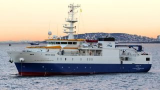 ميناء أكادير..وفد نيجيري يقوم بزيارة للسفينة العلمية الحسن المراكشي