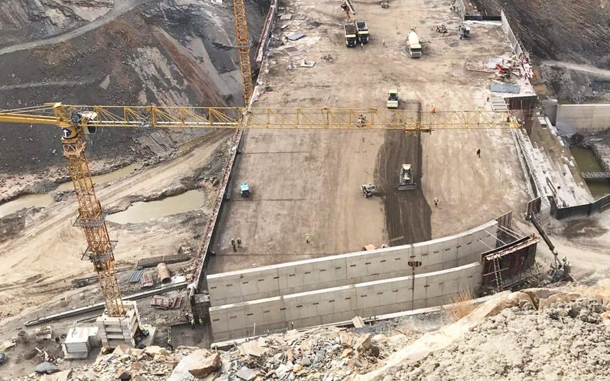 تقوية و تأمين تزويد مدينة جرسيف و المناطق المجاورة لها بالماء الصالح للشرب