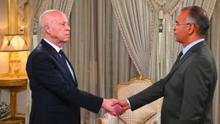 قيس سعيد يقيل رئيس الحكومة أحمد الحشاني ويُعيّن المدوري خلفا له