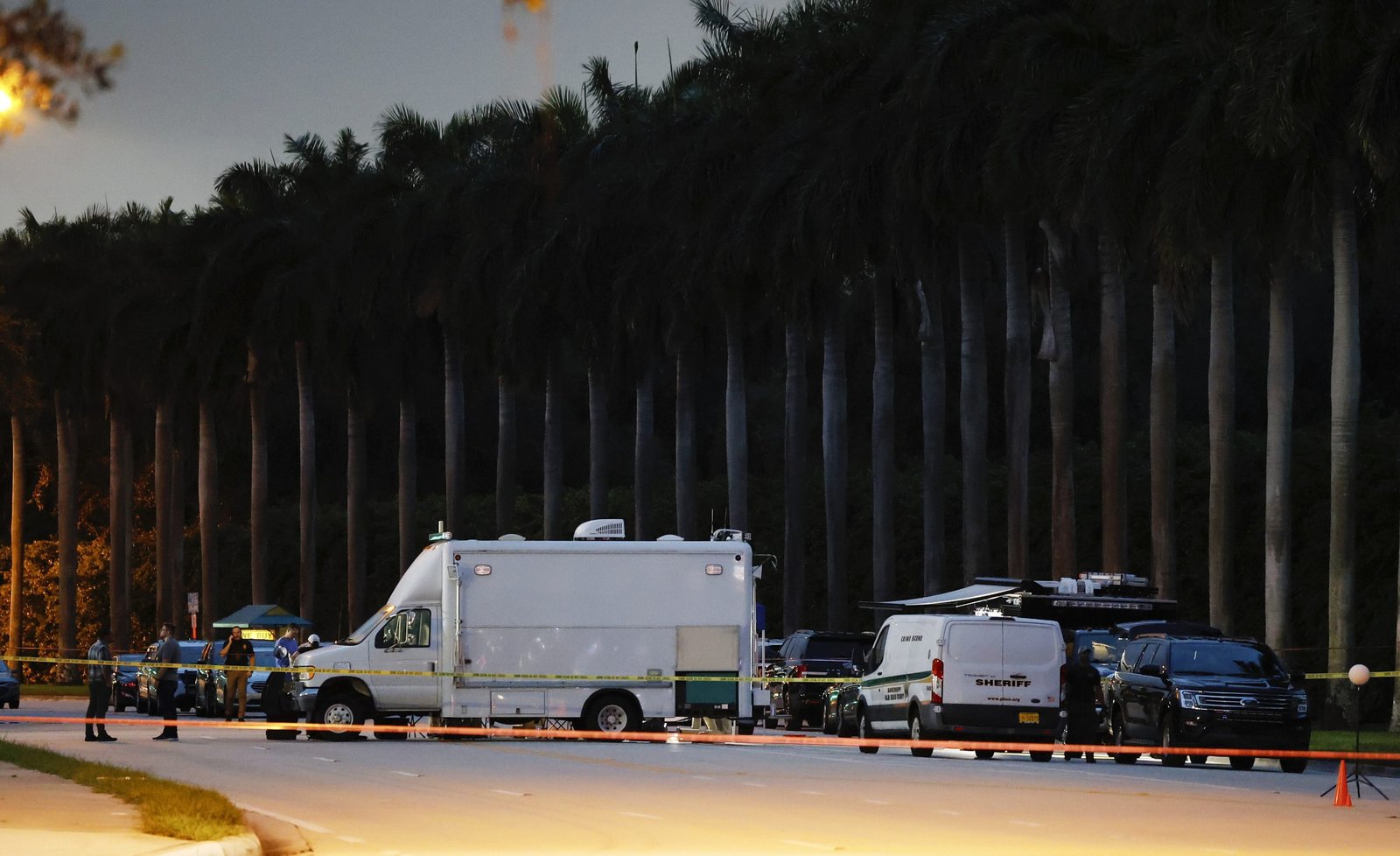 ترامب ينجو من محاولة اغتـ ــيال جديدة في فلوريدا.. والمشتبه به قيد الاعتـ ــقال (صورة)