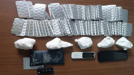 مكناس .. توقيف بزناس وحجز 2500 قرص مهلوس بحوزته و500 غراما من الكوكايين