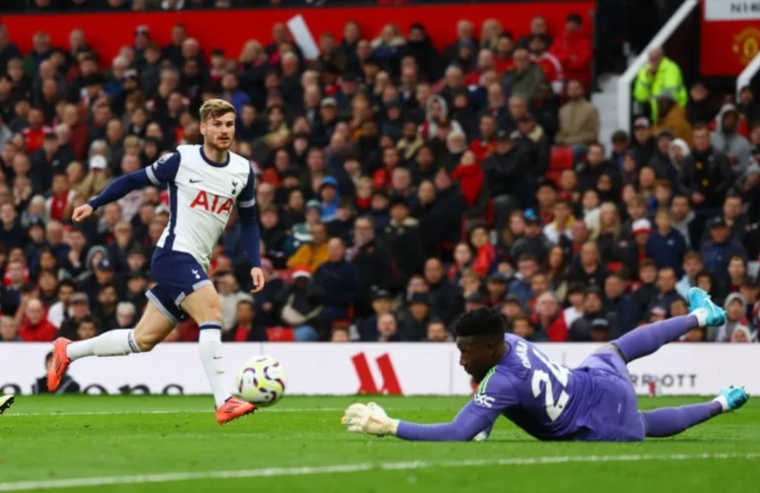 مانشستر يونايتد يتلقى ضربة موجعة بثلاثية نظيفة أمام توتنهام