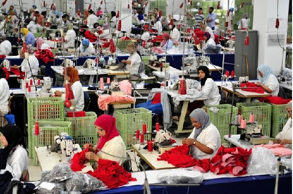 مهنيو قطاع النسيج المغاربة في بعثة تجارية إلى برشلونة