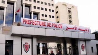 أمن منطقة الرحمة بالبيضاء يوقف المتورط بالحاق الخسائر بممتلكات المواطنين