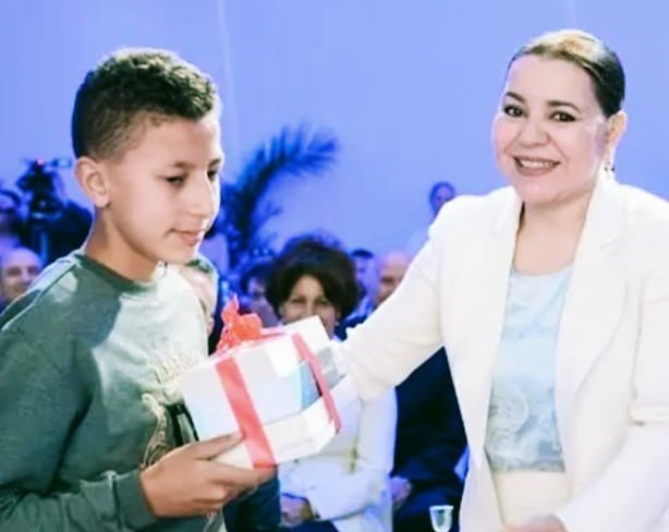 صاحبة السمو الملكي الأميرة للا أسماء، التزام دائم إزاء الأطفال الصم