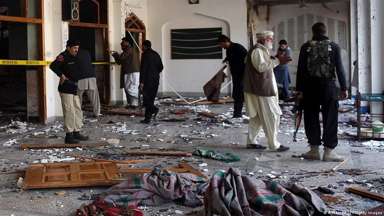 ثمانية قتلى في هجوم انتحاري في غرب باكستان