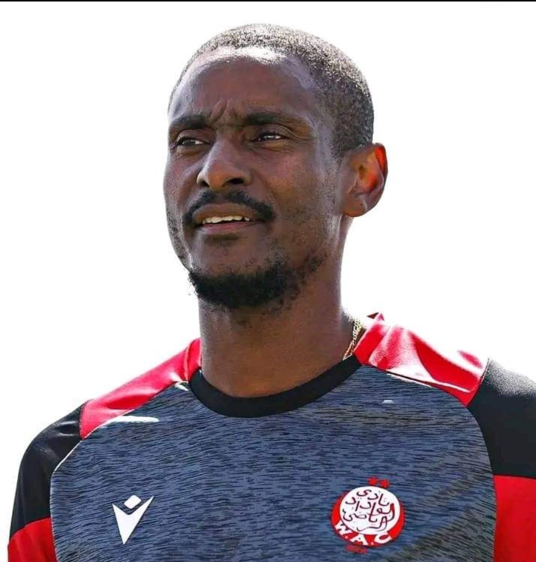 رولاني موكوينا ينتقد غياب الجماهير ويعبر عن تأثيرها السلبي على أداء الوداد الرياضي