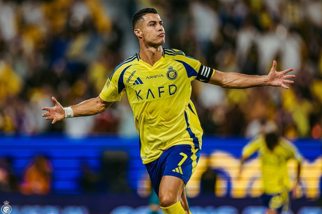 رونالدو والنصر: هل يستمر الأسطورة أم يرحل في صيف 2025؟