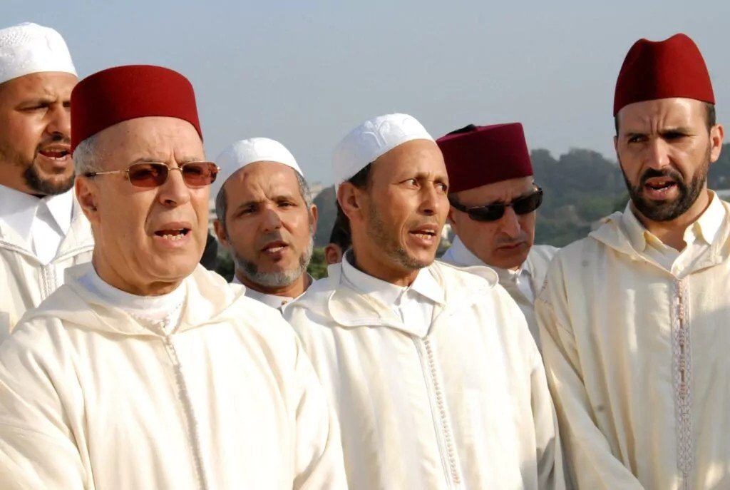 أحمد التوفيق يؤكد تحسين أوضاع القيمين الدينيين