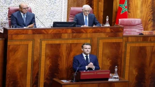 الرئيس الفرنسي يدعو إلى تطوير شراكات جديدة بين الرباط و باريس