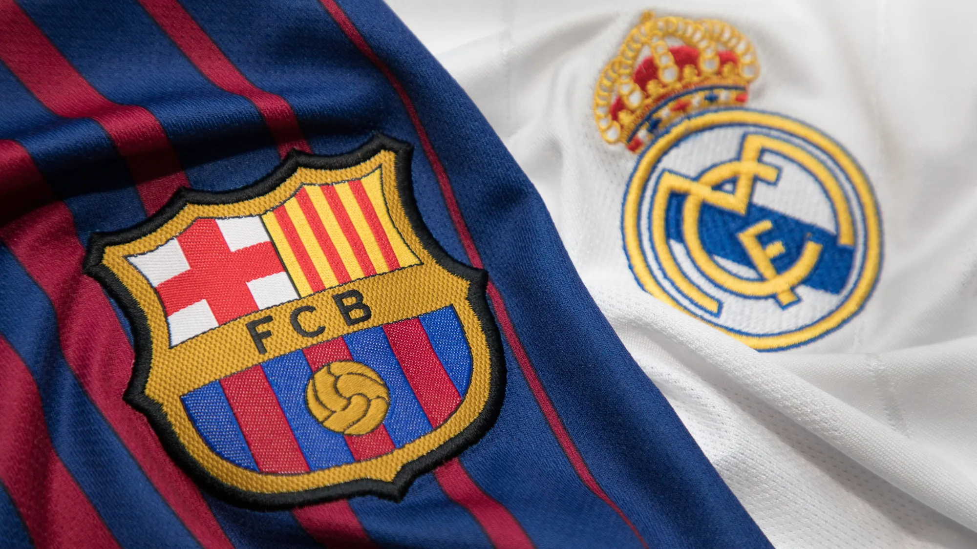 “كلاسيكو الأرض”..ريال مدريد مع برشلونة في قمة الجولة 11 للدوري الإسباني