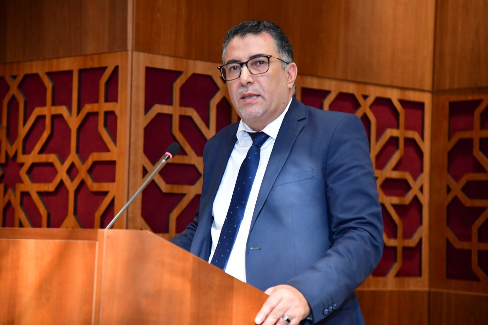 الدخول البرلماني..ثلاثة أسئلة لرشيد حموني رئيس فريق التقدم و الإشتراكية بمجلس النواب