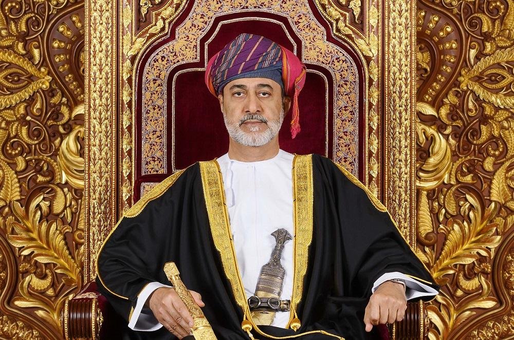 برقية تهنئة إلى جلالة الملك من سلطان عمان بمناسبة عيد الإستقلال
