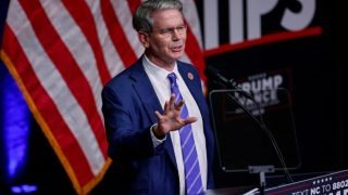 ترامب يعين سكوت بيسنت وزيرا للخزانة في إدارته المقبلة