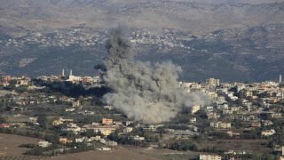غــــارات إســــــــرائيلية مكثفة فجرا على ضاحية بيروت الجنوبية و موجة نزوح كبيرة للسكان