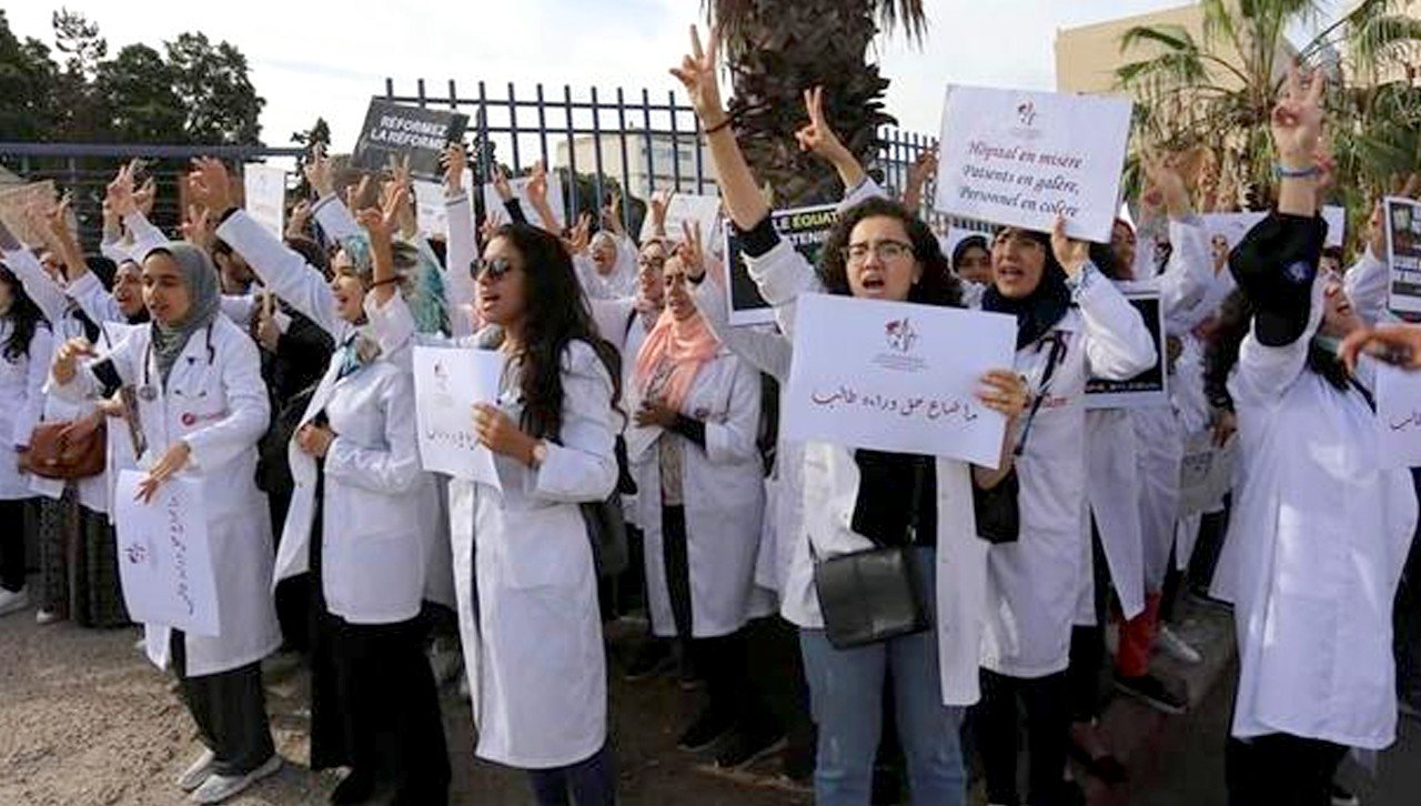 مرصد التربية والتكوين يحث على تجاوز أساليب إدارة الخلاف لحل أزمة كليات الطب