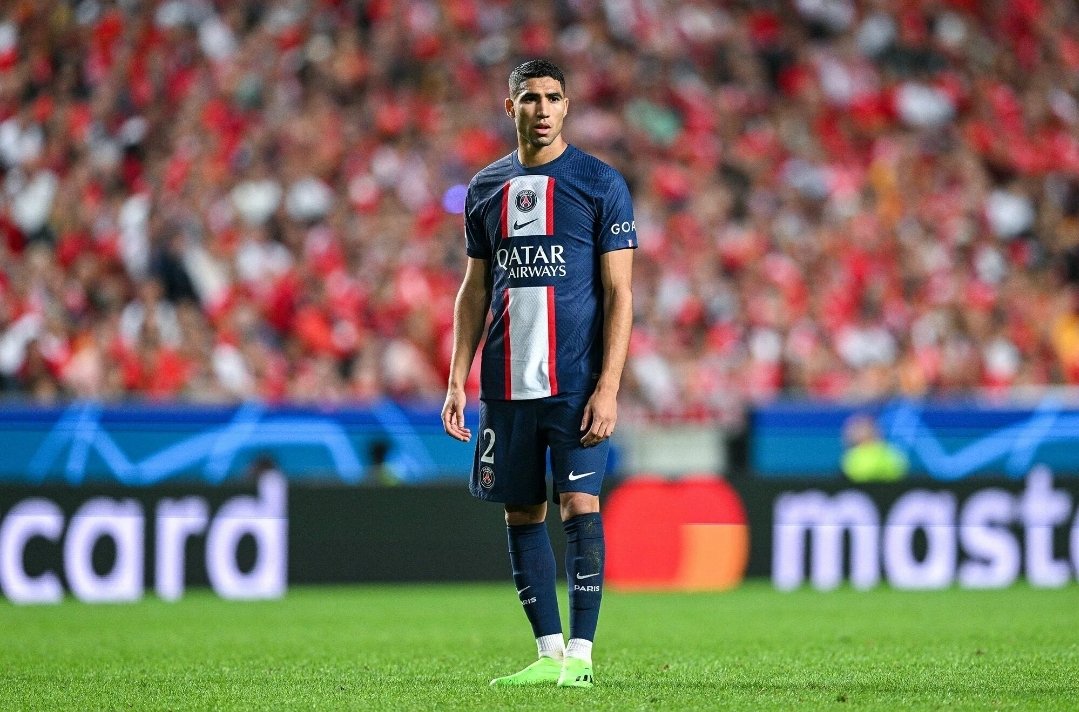 أشرف حكيمي ينافس على جائزة الأفضل إفريقيًا لعام 2024