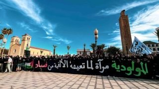 مولودية وجدة تخوض مباراة شباب بنكرير بـ13 لاعباً فقط: أزمة الاحتراف أم غياب الحلول؟