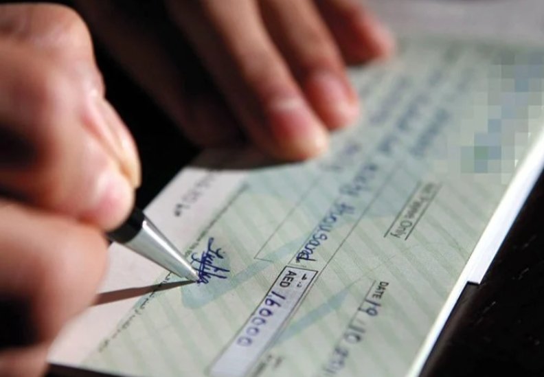 الدار البيضاء: الشرطة القضائية تطيح بعدد من المتلاعبين بالشيكات