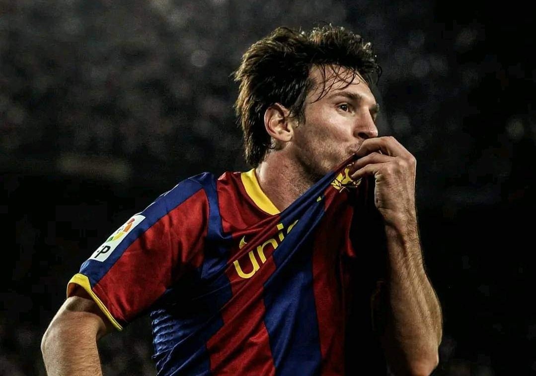 ليونيل ميسي: برشلونة هو أفضل نادٍ في العالم وأتمنى له العودة إلى القمة