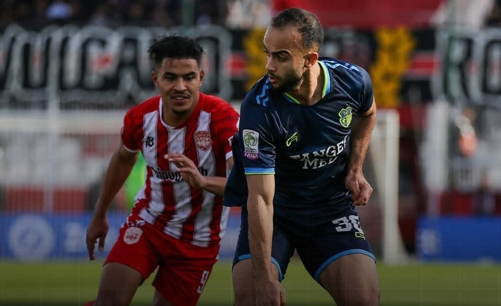 النادي المكناسي يحقق فوزًا ثمينًا على اتحاد طنجة في أول ظهور لجريندو