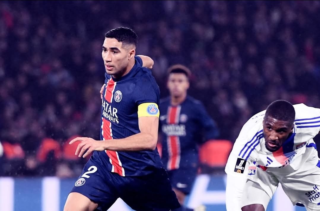 باريس سان جيرمان يتفوق على ليون بثلاثية ويعزز صدارته للدوري الفرنسي